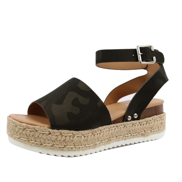 Shoes - Size 5.5 Camouflage Open Toe Halter Ankle Strap